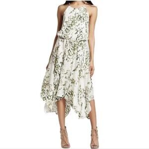 Mossimo Boho Halter Lined Handkerchief Midi Flowy
Small Dress